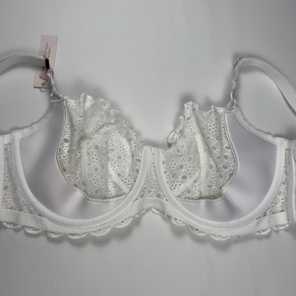 Victoria's Secret Dream Angels White Eyelet Unlined Uplift Sling Bra 36DD NWT - Picture 3 of 6